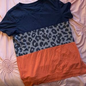 Women’s short sleeve shirt